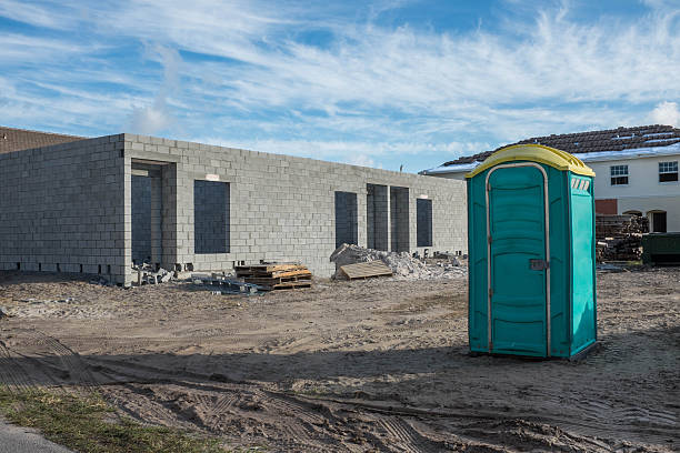 Best Luxury portable toilet rental  in River Road, OR